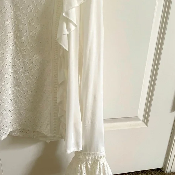 Top - Picture 2 of 2